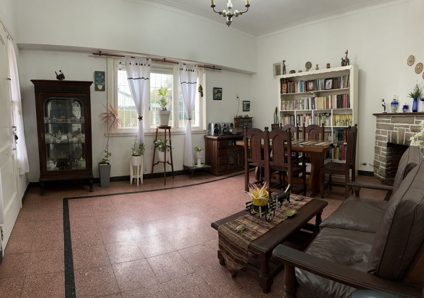 Foto Casa en Venta en Mar Del Plata, Buenos Aires - U$D 100.000 - pix95570933 - BienesOnLine