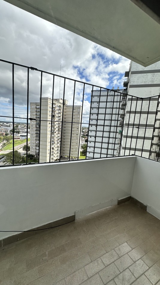Departamento 3 ambientes c/ balcon