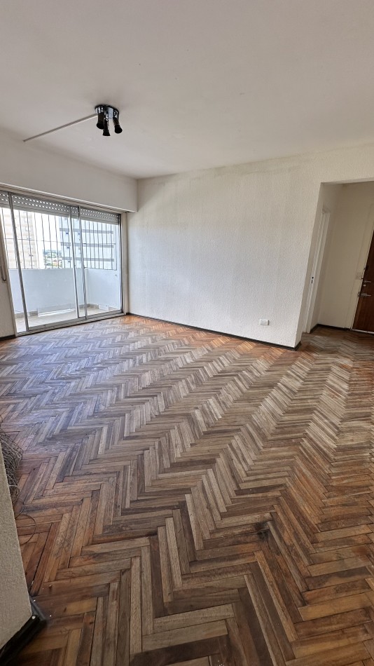 Departamento 3 ambientes c/ balcon