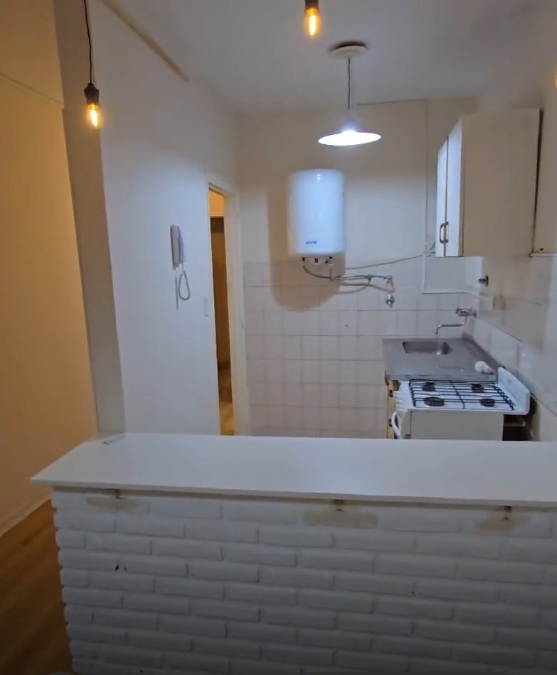 DEPARTAMENTO 1 AMB. C/BALCON A LA CALLE