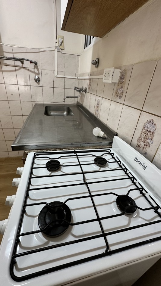 DEPARTAMENTO 1 AMB. C/BALCON A LA CALLE