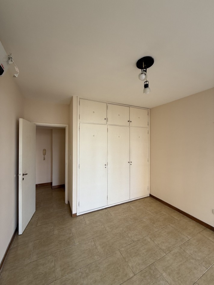 ALQUILER 24 MESES DEPTO 2 AMBIENTES A LA CALLE