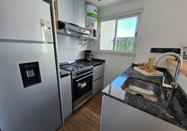 DEPARTAMENTO 2 AMBIENTES AMOBLADO AL FRENTE CON BALCON 