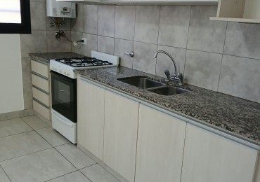 AQUILER 24 MESES DEPTO PB 2 AMBIENTES CON COCHERA